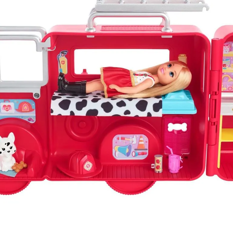 Barbie Club Chelsea - Can Be Lekesett - Brannbil med dukke og tilbehør