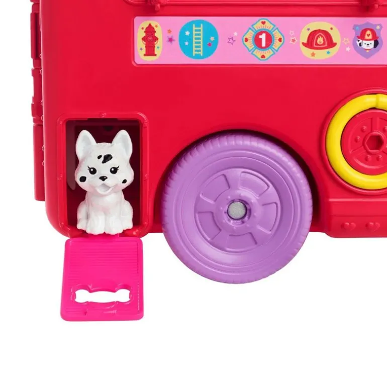 Barbie Club Chelsea - Can Be Lekesett - Brannbil med dukke og tilbehør