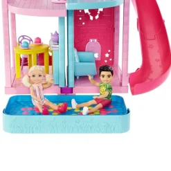 Barbie Club Chelsea - Dukkehus med 3-etasjer og møbler