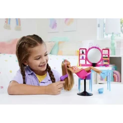 Barbie Lekesett m/ dukke og tilbehør - Hårsalong