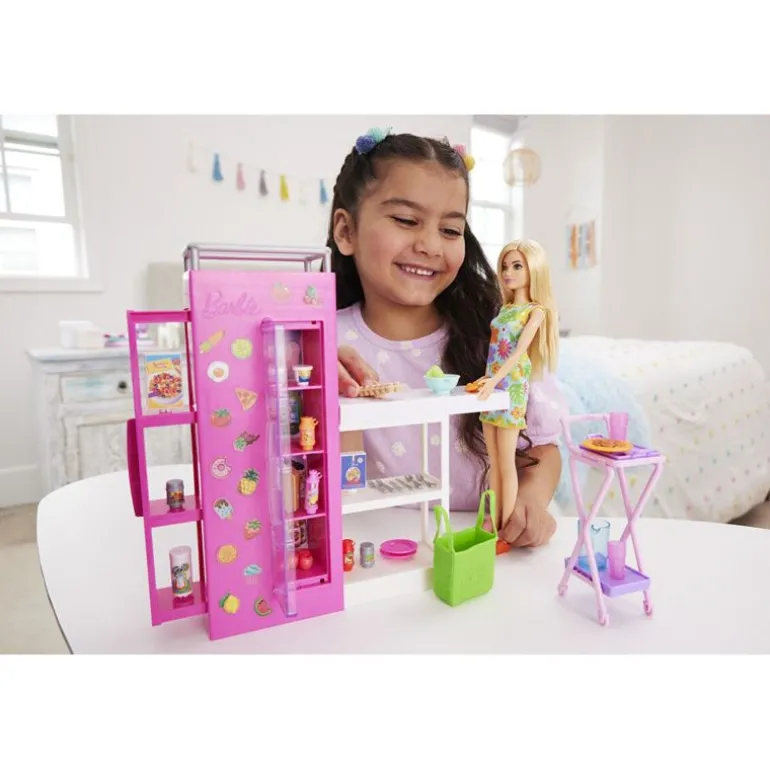 Barbie Lekesett m/ dukke og tilbehør - Kjøkkenskap