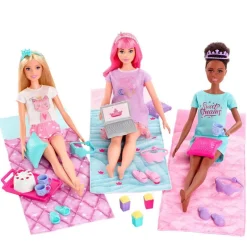 Barbie Princess Adventure lekesett - Overnatting med 3 dukker og tilbehør
