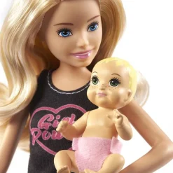 Barbie Skipper Babysitter - Girl Power topp