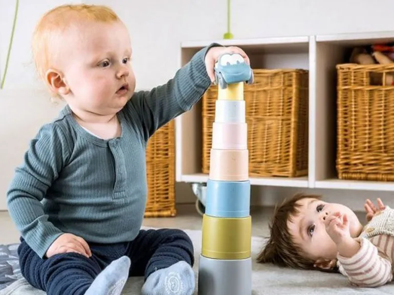 Dantoy BIO Tiny Stabletårn -7 deler fra 1 år