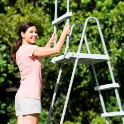 Intex Bassengstige 107cm