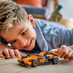 LEGO City - F1-fører med McLaren-racerbil 60442