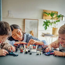 LEGO City - F1-verksted med Mercedes-AMG og Alpine 60444