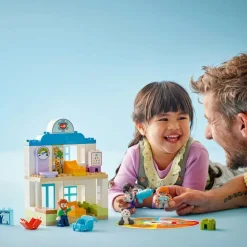 LEGO DUPLO Town - For første gang: Besøk hos legen 10449