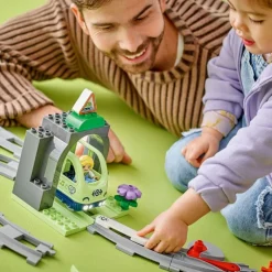 LEGO DUPLO Town - Utvidelsessett med togtunnel og skinner 10425