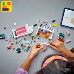 LEGO Friends - Frisør og butikk med hårtilbehør 42662