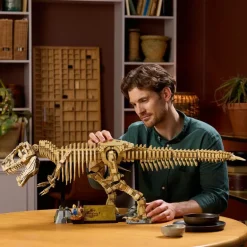 LEGO Jurassic World - Dinosaurfossiler: Tyrannosaurus rex 76968