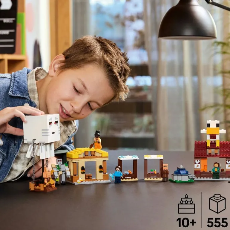 LEGO Minecraft - Landsbyangrep med Geist-ballong 21273