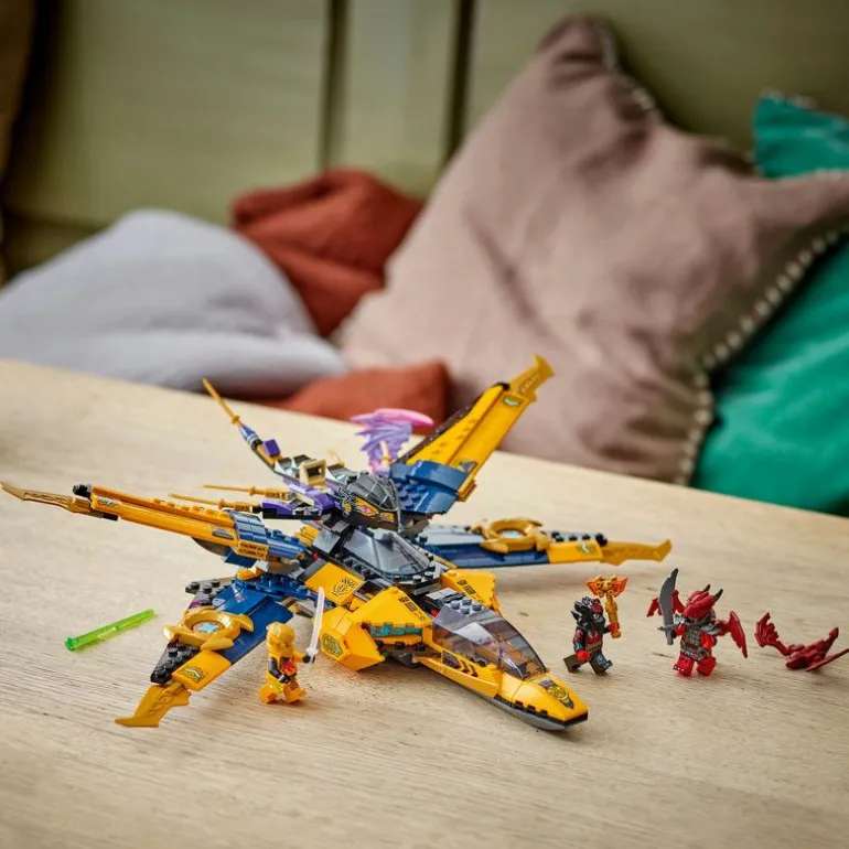 LEGO Ninjago - Ras og Arins superraske stormjager 71833