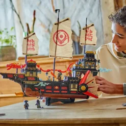 LEGO NINJAGO - Tempelskipet Bounty 71848