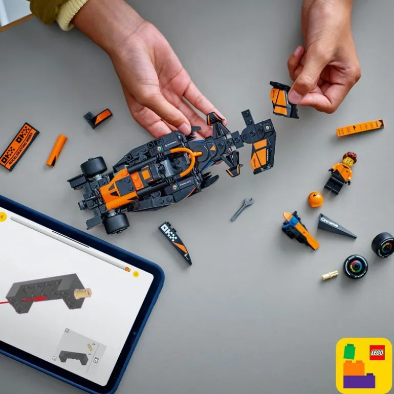 LEGO Speed Champions - McLaren F1 Team MCL38-racerbil 77251