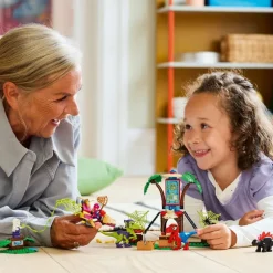 LEGO Spidey - Spidey og Gobbys raptorkamp ved hovedkvarteret i treet 11200