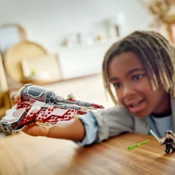 LEGO Star Wars TM - Ahsokas Jedi Interceptor 75401