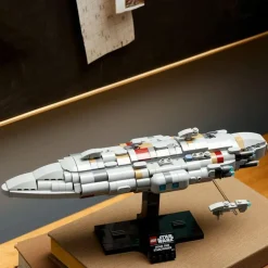 LEGO Star Wars TM - Home One Starcruiser 75405
