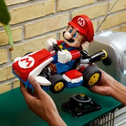LEGO Super Mario - Mario Kart: Mario og Standard Kart 72037