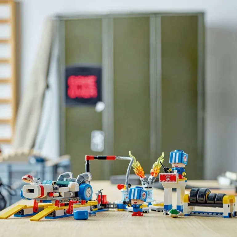 LEGO Super Mario: Mario Kart – Toads verksted 72035