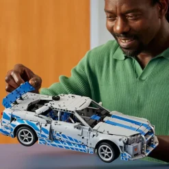 LEGO Technic - 2 Fast 2 Furious Nissan Skyline GT-R (R34)-bil 42210