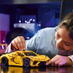 LEGO Technic - Chevrolet Corvette Stingray 42205