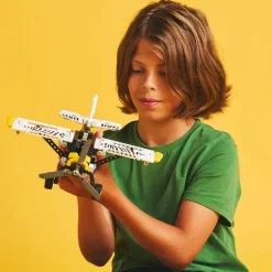 LEGO Technic - Villmarksfly 42198