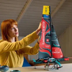 LEGO Technic - Yachten Emirates Team New Zealand AC75 42174