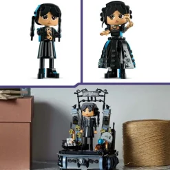 LEGO Wednesday - Figur av Wednesday Addams 76780